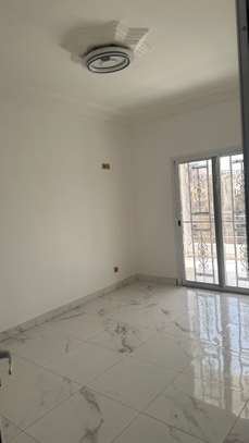 Appartement Spacieux indépendants Sacré Coeur 3 image 10