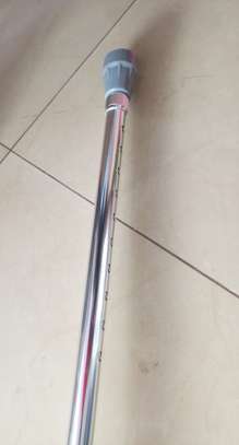 Canne anglaise, Béquille de maintien réglable image 4