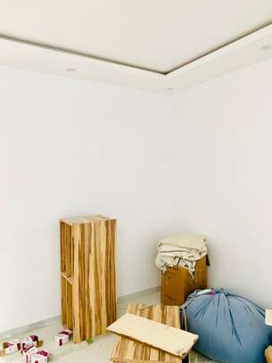 APPARTEMENT F3 À LOUER CITÉ DJILY MBAYE DIAMALAYE image 12