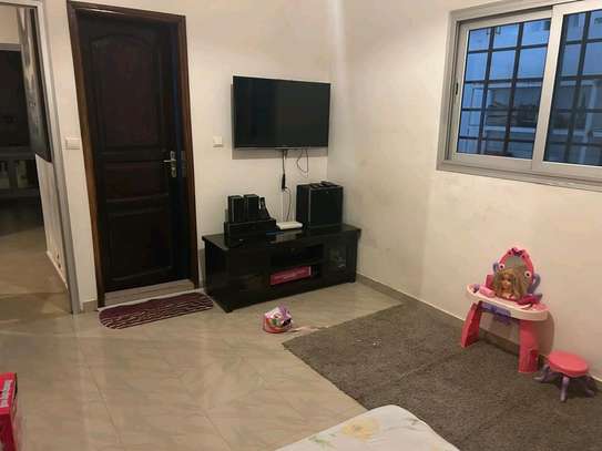 Grand appartement a louer a mermoz image 1
