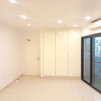 Appartement 3ch salon rdc a Yoff Virage image 1