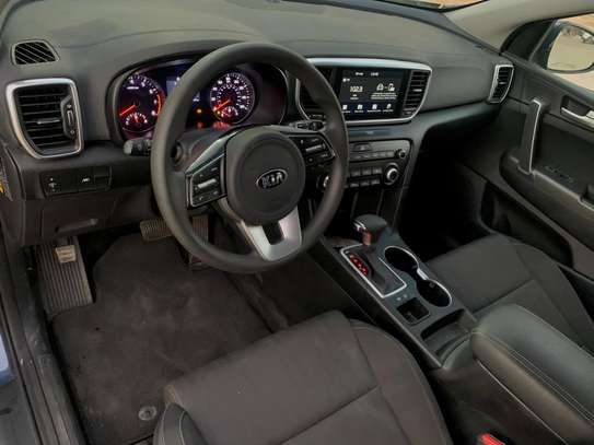 Kia Sportage image 11