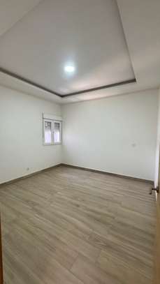 Appartement f4 à louer à Thies image 7