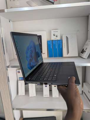 Lenovo T14S Gen3 ) i7 12e generation ) 16 g de ram ) 512 image 4