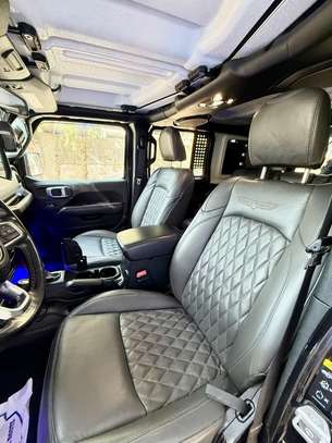 JEEP WRANGLER BLACKHAWK 2020 image 11