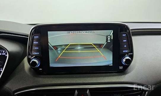 Hyundai Santa Fe essence 4WD nouveau modèle image 14