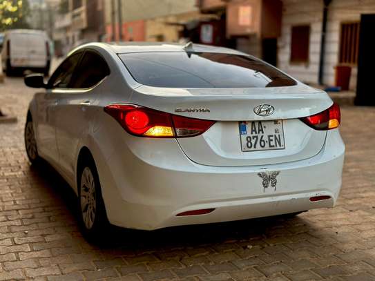 Hyundai elantra 2014 image 1