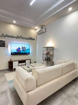Studio meublé à louer - Mermoz image 3