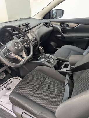 Nissan Qashqai 2018 image 6