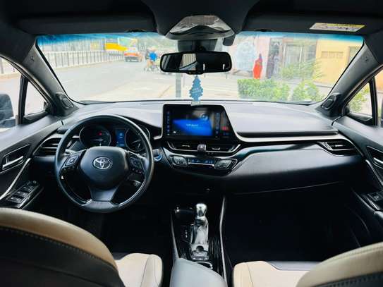 Toyota Chr hybride image 4