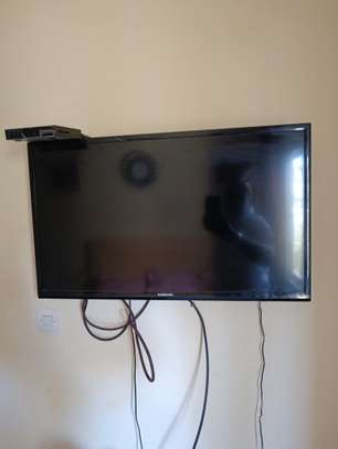 Smart tv hisense 32 " a bazarder image 2