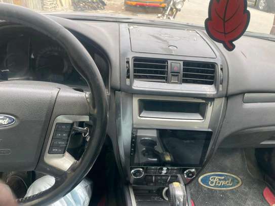 FORD FUSION SEL image 8