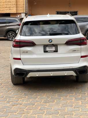 Bmw x5 pack 2022 image 2