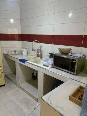 Appartement meublé de 3 pièces RDC à Keur Massar image 10