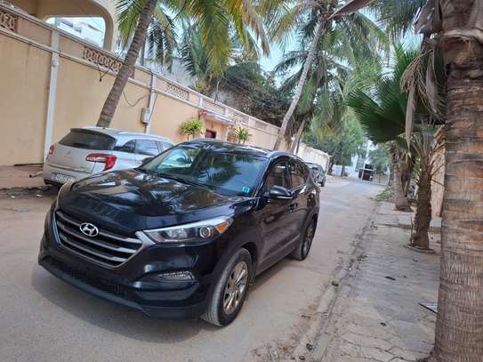 HYUNDAI TUCSON 2016 image 2