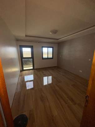 Tres bel appartement de 4 chambres salon a louer aux mamelle image 10