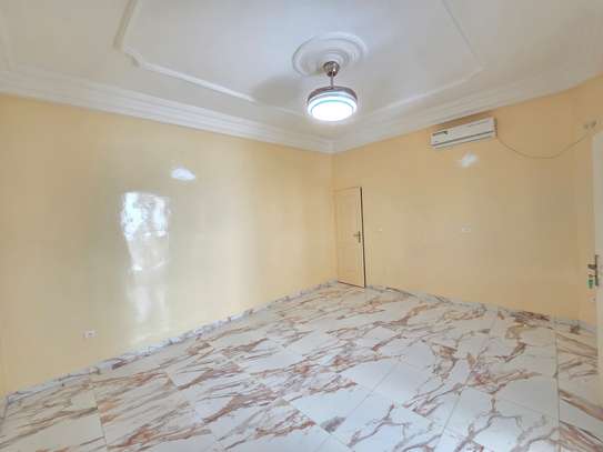 Bel appartement à Ngor (derrière la brioche Dorée) image 8