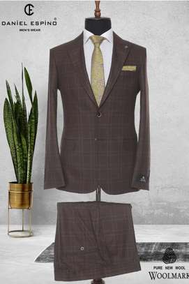 Ensembles Costumes Haut de Gamme image 3