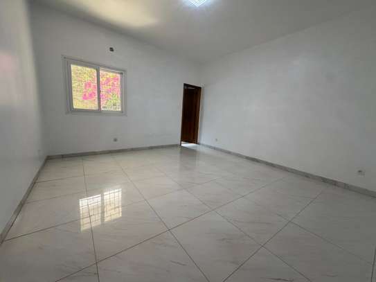 RDC piscine privée à louer aux mamelles élevage image 12