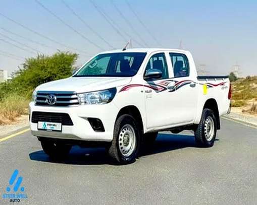 TOYOTA HILUX 2022 image 1