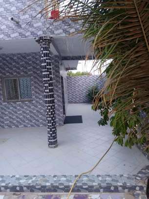 Belle maison  meublée image 7