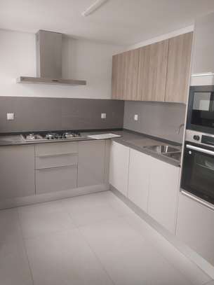 Bel appartement  à louer a Ngor Almadies image 4