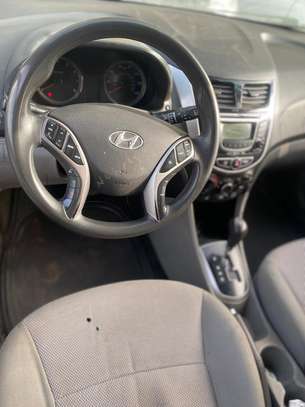 Hyundai accent 2013 image 4
