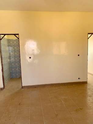Appartement F4 à louer à la Cité CDC de Bambilor image 4
