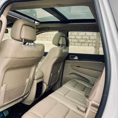 JEEP CHEROKEE LIMITED image 12