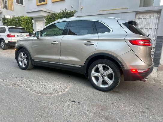LINCOLN
 MKC image 3