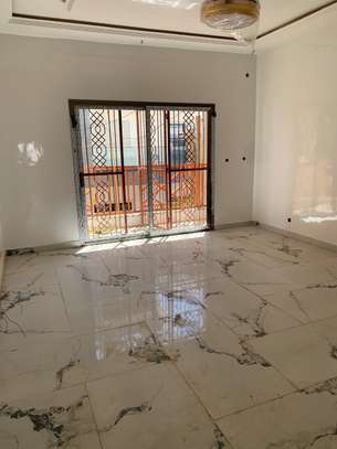 Appartement spacieux aux Mamelles image 5