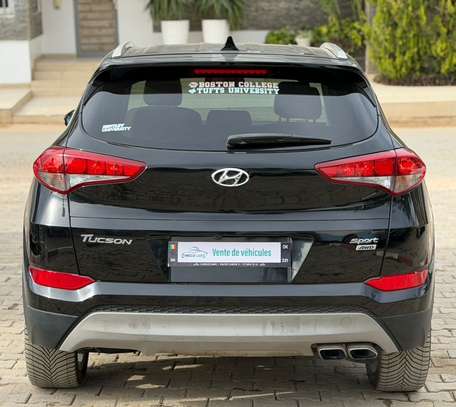 HYUNDAI TUCSON LIMITED 2018 image 6