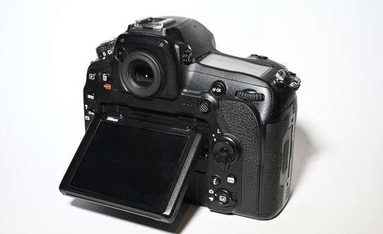 Nikon D850 en excellent état image 2