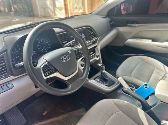 Hyundai Elantra 2017 image 8