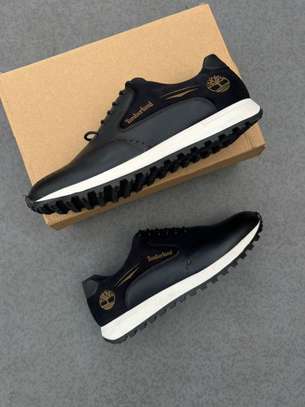 Timberland baskets noires détails dorés antidérapantes image 5