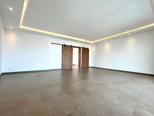 APPARTEMENT LUMINEUX A LOUER A SACRÉ-COEUR 1 image 11