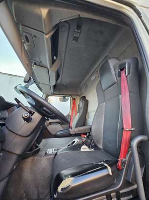 camion Renault  fourgon image 4