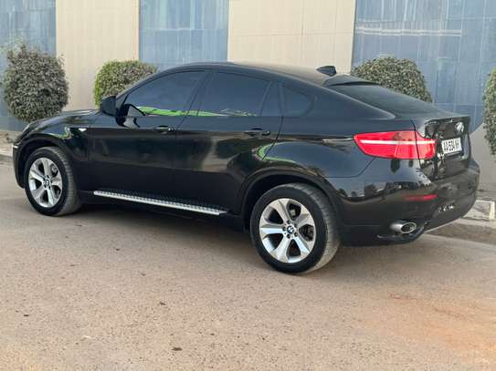 BMW X6 image 6