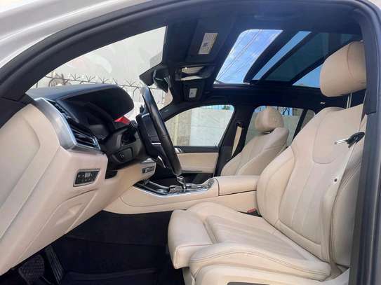 Bmw x5 image 2