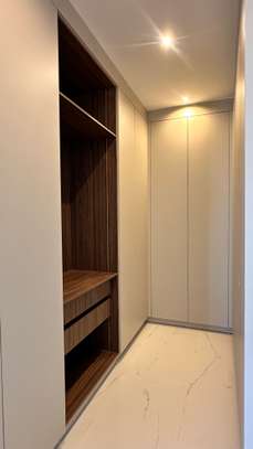 Penthouse à louer aux Almadies image 8