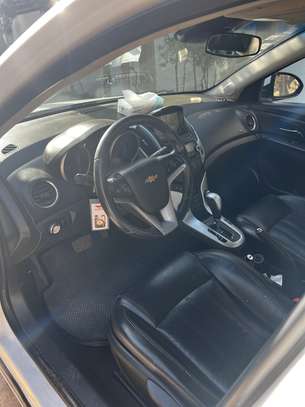 CHEVROLET CRUZE image 3