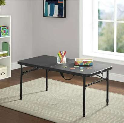 Table pliante en plastique à hauteur réglable Mainstays image 2