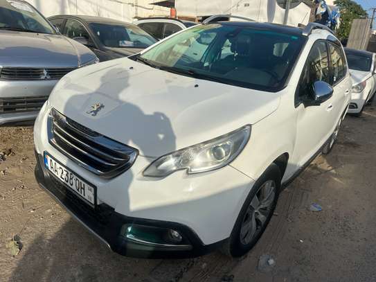Peugeot 2008 2017 image 2