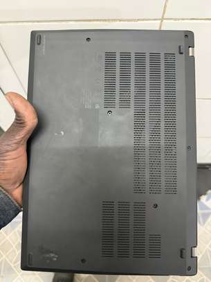 Lenovo T14 douzième gen i5 image 3