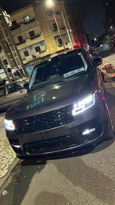 Range Rover Vogue image 4