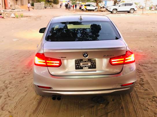 BMW Serie 3 2014 image 3