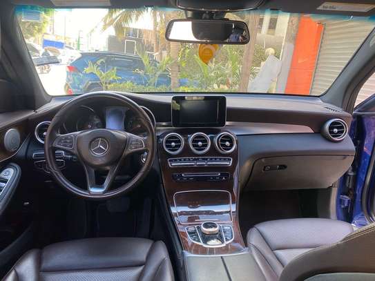 Mercedes Benz GLC 300 2018 image 6