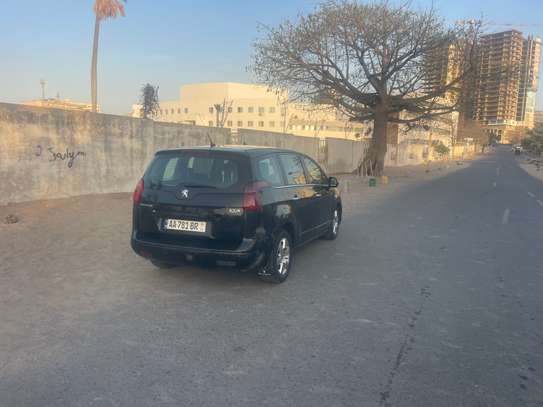 Peugeot 5008 diesel 7 place image 10