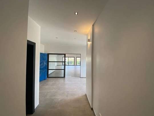 Magnifique appartement F4 à louer au Point E image 3