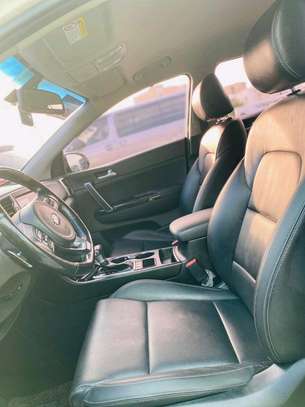 Kia sportage 2018 image 8